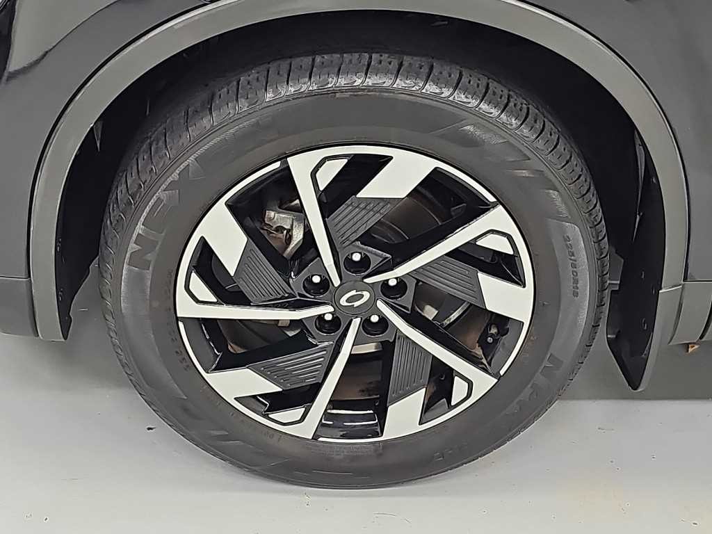 르노코리아(삼성) QM6 더뉴QM6 퀘스트 2.0 LPe 2WD 밴 이미지 19