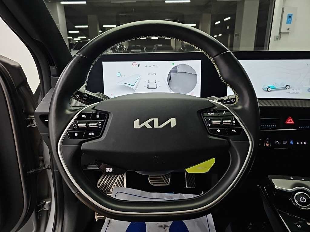 기아 EV6 GT AWD 이미지 9