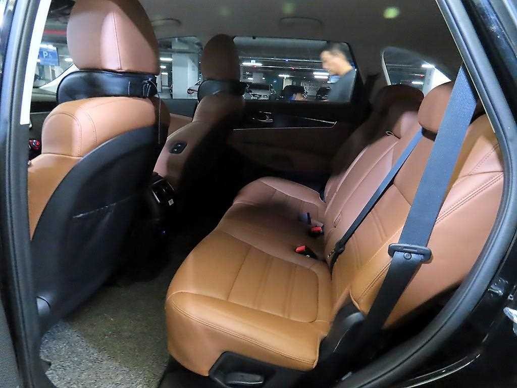 기아 쏘렌토 더 뉴 쏘렌토 디젤 2.0 2WD 노블레스 이미지 7