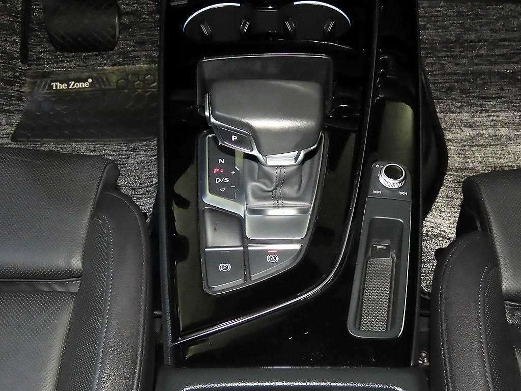 아우디 A5 A5 (F5) 40 TDI 콰트로 프리미엄 스포트백 이미지 12