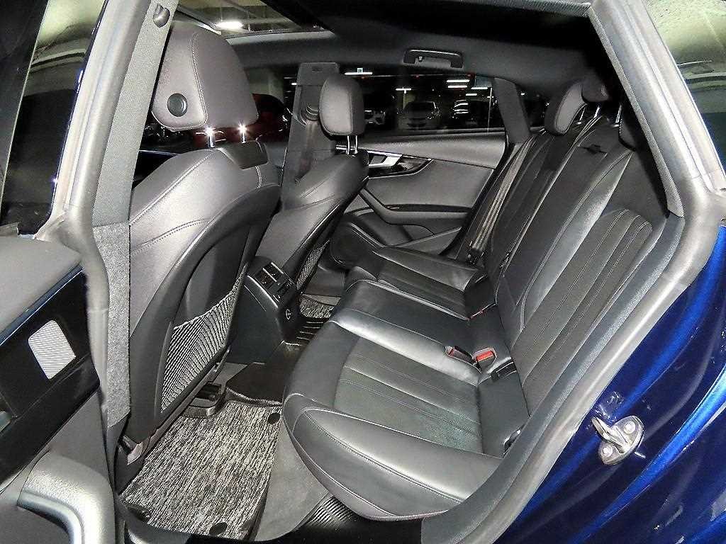 아우디 A5 A5 (F5) 40 TDI 콰트로 프리미엄 스포트백 이미지 7