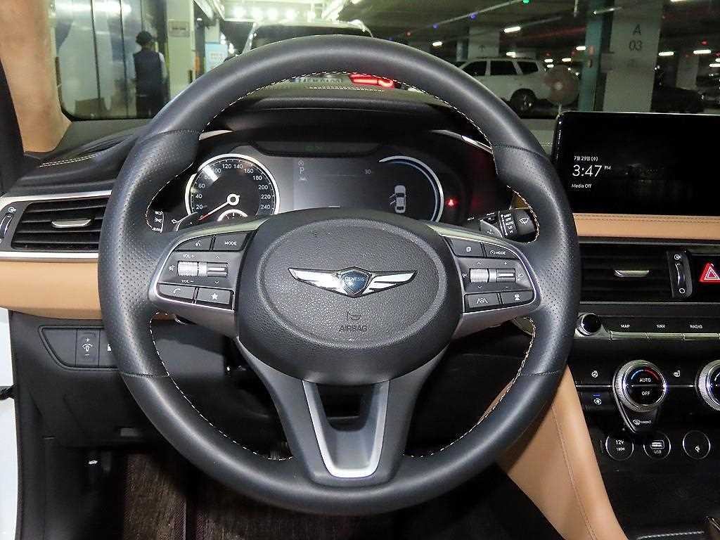 제네시스 G70 더 뉴 G70 가솔린 2.0T 2WD 이미지 8