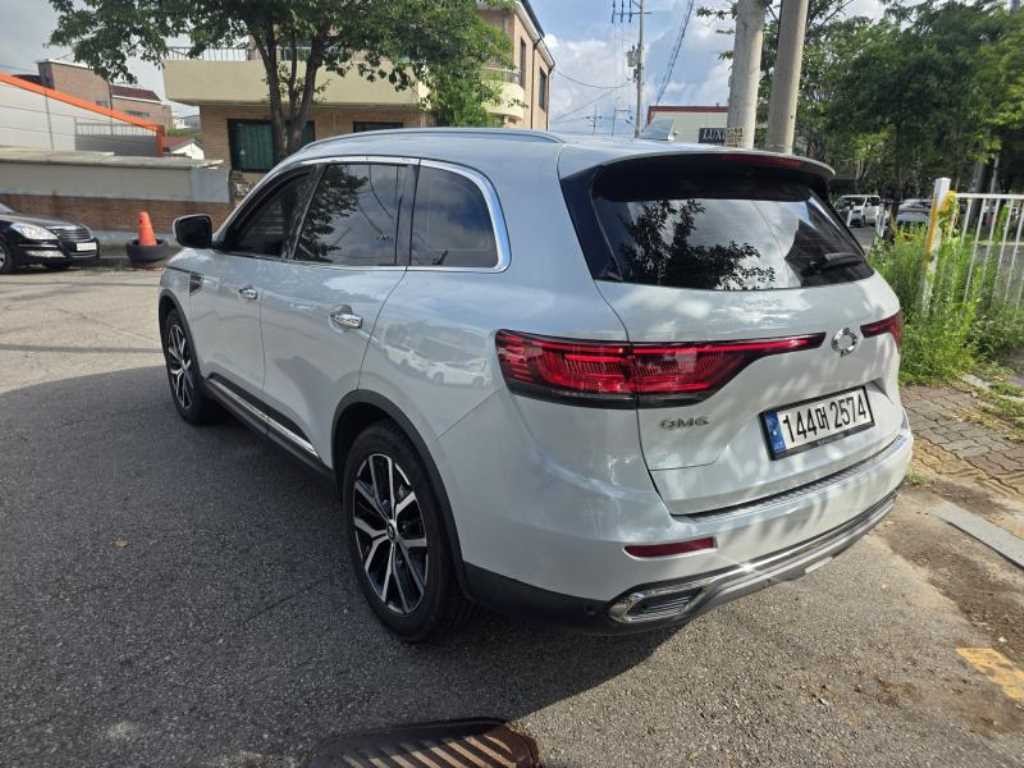 르노코리아(삼성) QM6 더뉴QM6 가솔린 2.0 GDe RE 시그니처 2WD 이미지 4