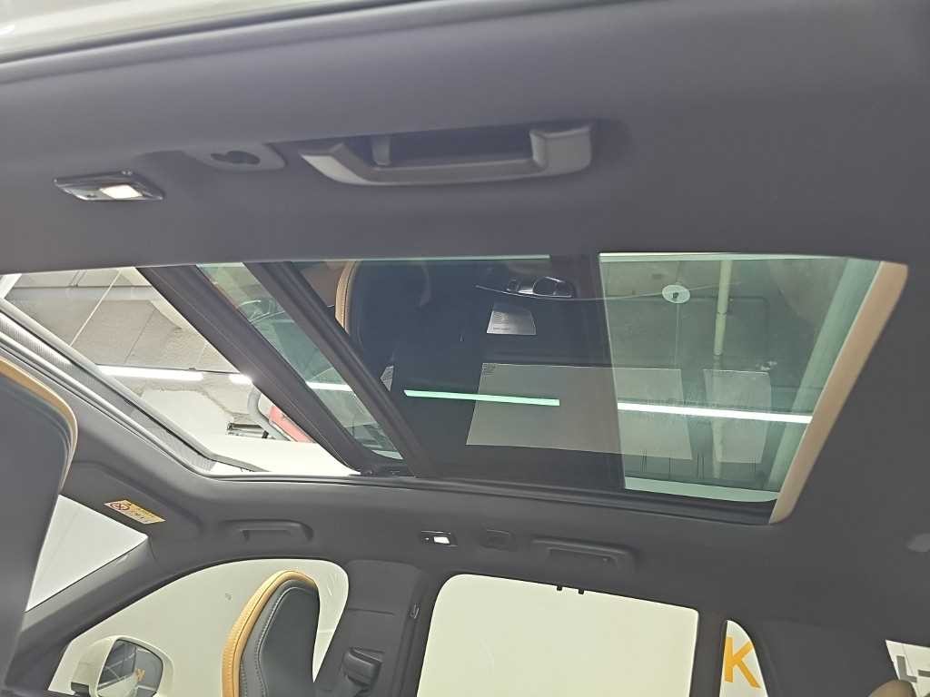 볼보 XC90 XC90 2세대 2.0 B6 AWD 얼티메이트 브라이트 이미지 14