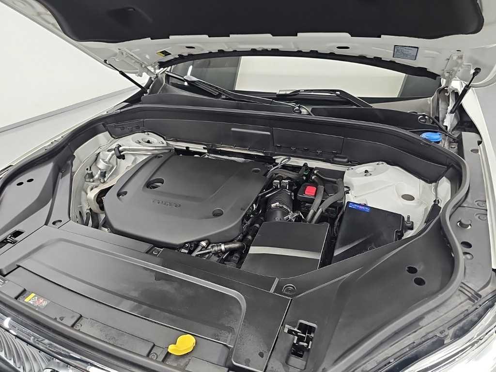 볼보 XC90 XC90 2세대 2.0 B6 AWD 얼티메이트 브라이트 이미지 5