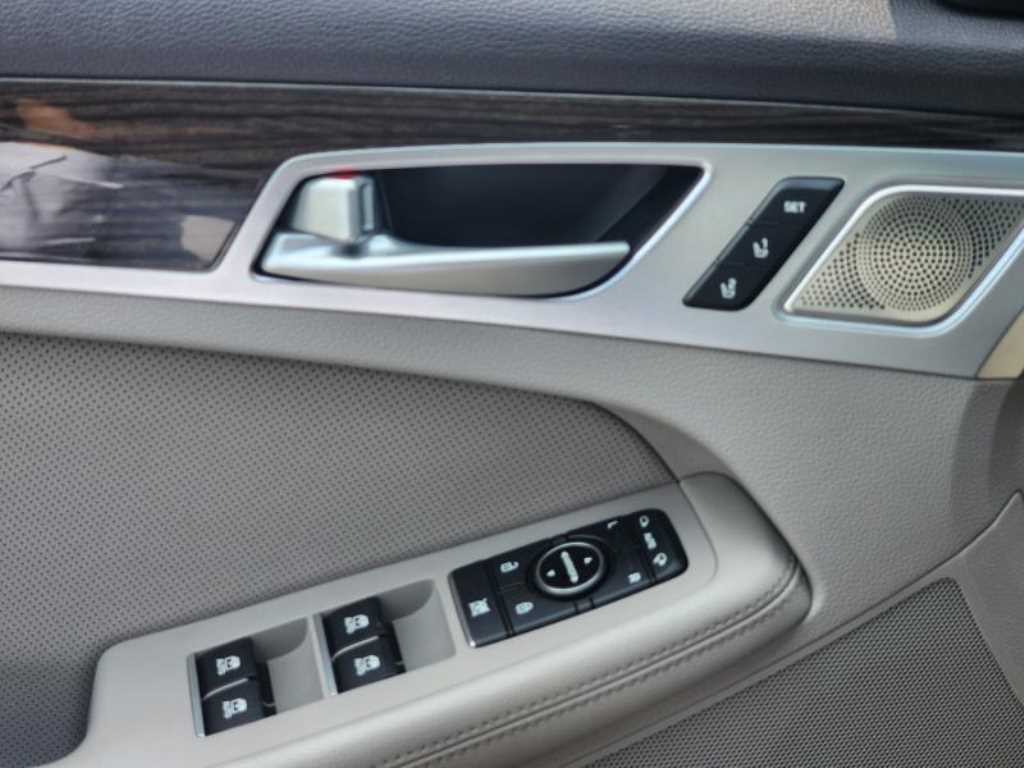제네시스 G80 3.3 GDI AWD 프리미엄 럭셔리 이미지 14