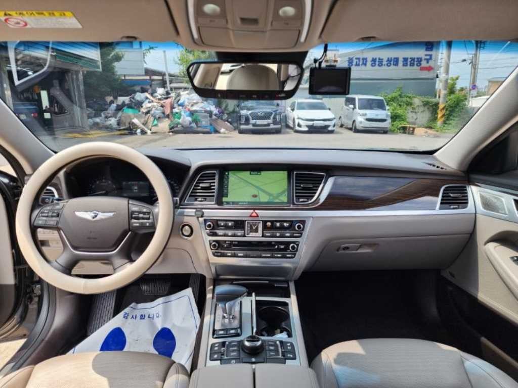 제네시스 G80 3.3 GDI AWD 프리미엄 럭셔리 이미지 6