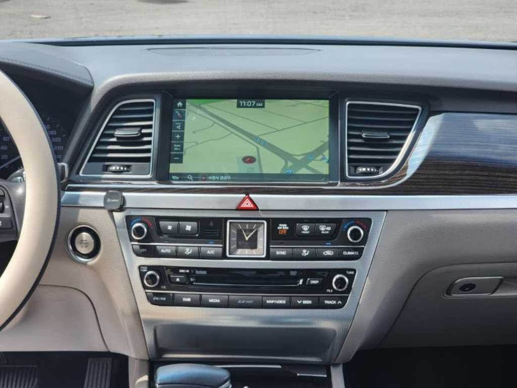 제네시스 G80 3.3 GDI AWD 프리미엄 럭셔리 이미지 9