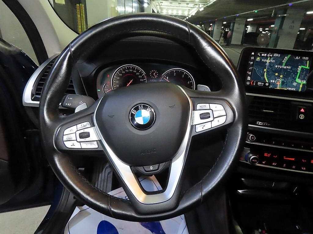 BMW X4 X4 (G02) xDrive 20i xLine 이미지 8