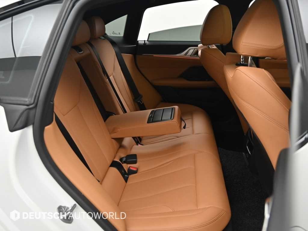 BMW i4 eDrive 40 M 스포츠 이미지 12