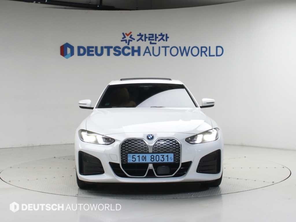 BMW i4 eDrive 40 M 스포츠 이미지 3