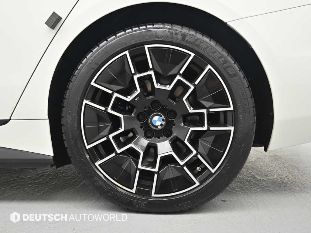 BMW i4 eDrive 40 M 스포츠 이미지 5