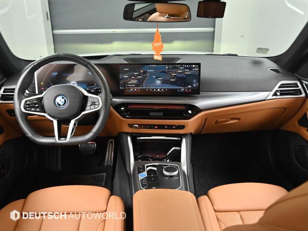 BMW i4 eDrive 40 M 스포츠 이미지 7