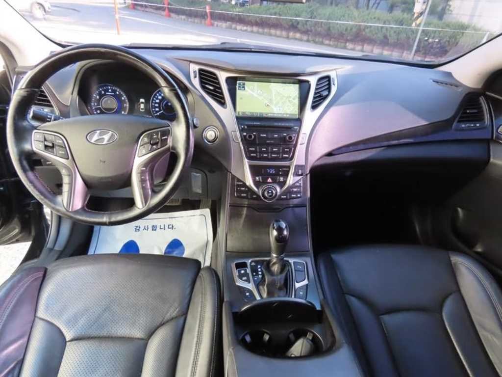 현대 그랜저 그랜저 HG HG300 PREMIUM 이미지 8