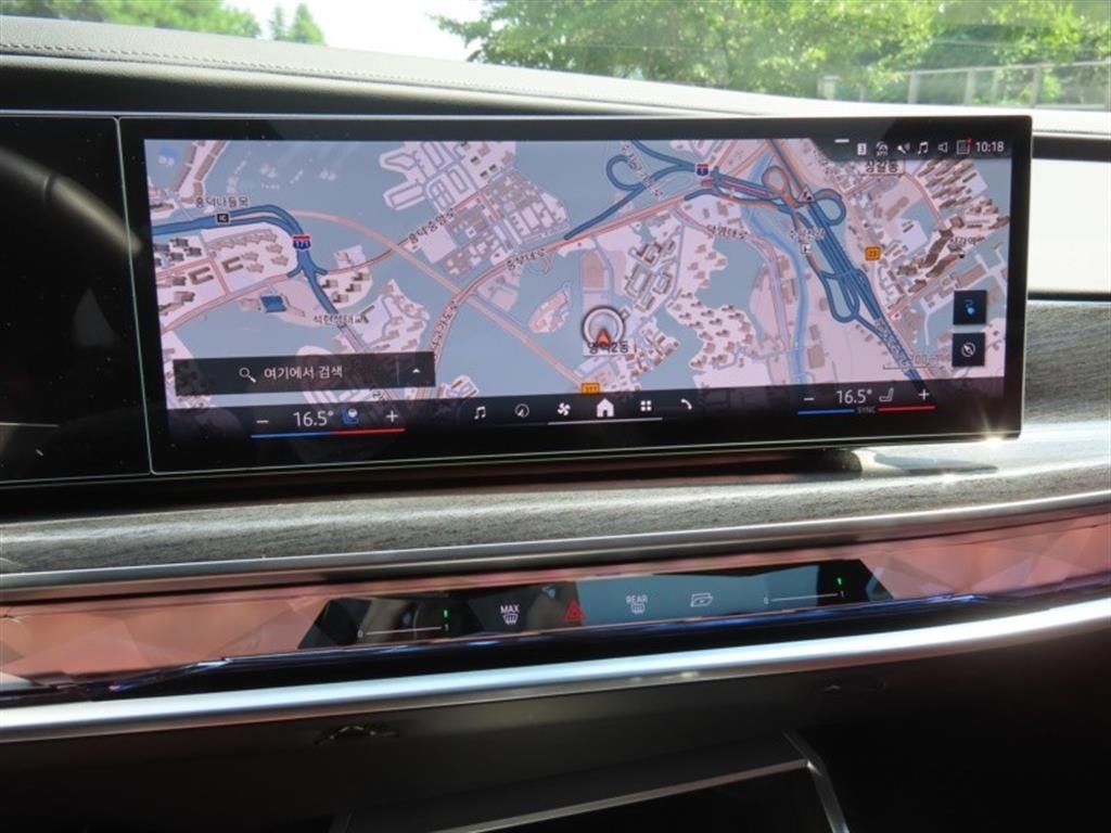 BMW i7 BMW i7 xDrive 60 M 스포츠 이그제큐티브 팩 이미지 8
