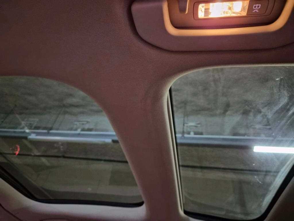 벤츠 E 클래스 E-클래스 W213 E300 4MATIC AMG LINE 이미지 16