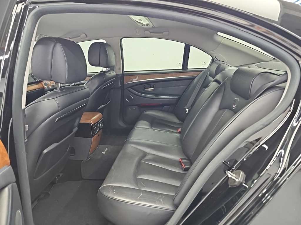 KG모빌리티(쌍용) 체어맨 뉴체어맨W 가솔린 4WD CW600 4TRONIC 럭셔리 이미지 12