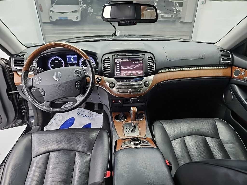 KG모빌리티(쌍용) 체어맨 뉴체어맨W 가솔린 4WD CW600 4TRONIC 럭셔리 이미지 7