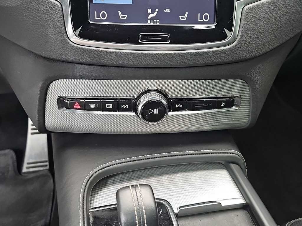 볼보 XC90 XC90 2세대 2.0 T8 AWD R-디자인 이미지 10