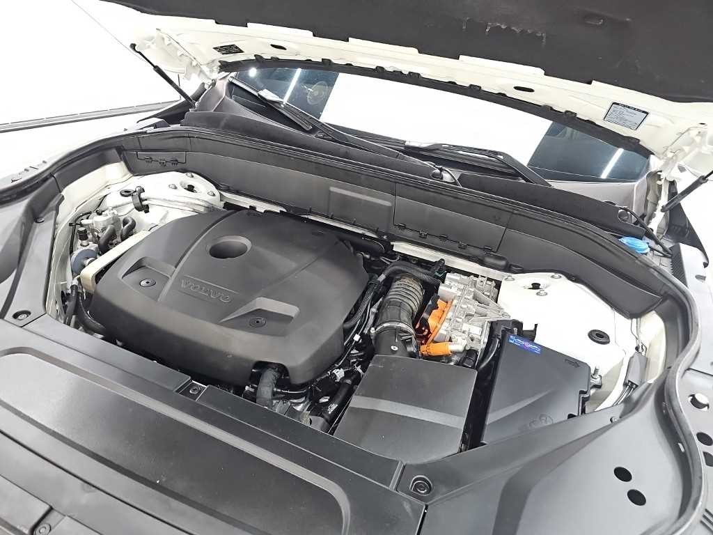볼보 XC90 XC90 2세대 2.0 T8 AWD R-디자인 이미지 5