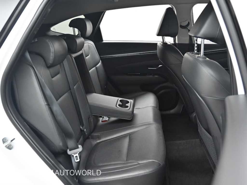 현대 투싼 투싼 하이브리드(NX4) 2WD 인스퍼레이션 이미지 12
