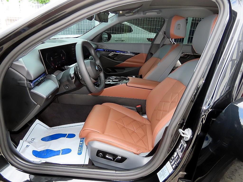 BMW 5시리즈 5시리즈 (G60) 530i xDrive 기본형 이미지 5