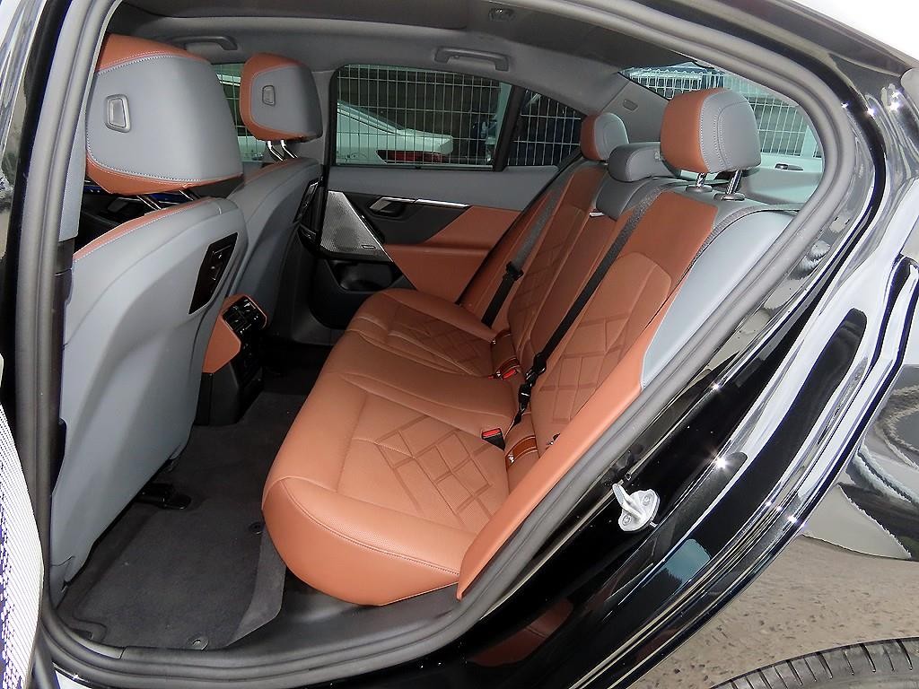 BMW 5시리즈 5시리즈 (G60) 530i xDrive 기본형 이미지 6