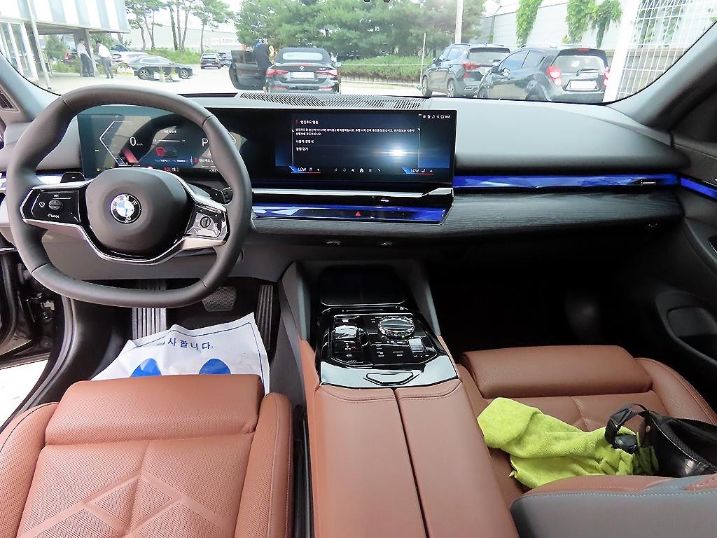 BMW 5시리즈 5시리즈 (G60) 530i xDrive 기본형 이미지 7