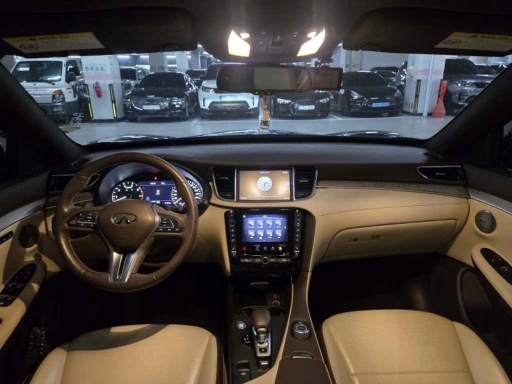 인피니티 QX QX50(P71A) 2.0 VC-T 센서리 AWD 이미지 14