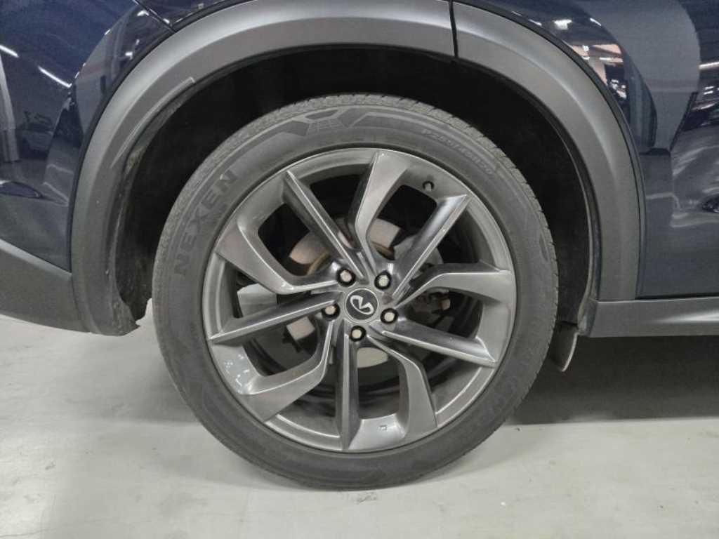인피니티 QX QX50(P71A) 2.0 VC-T 센서리 AWD 이미지 17