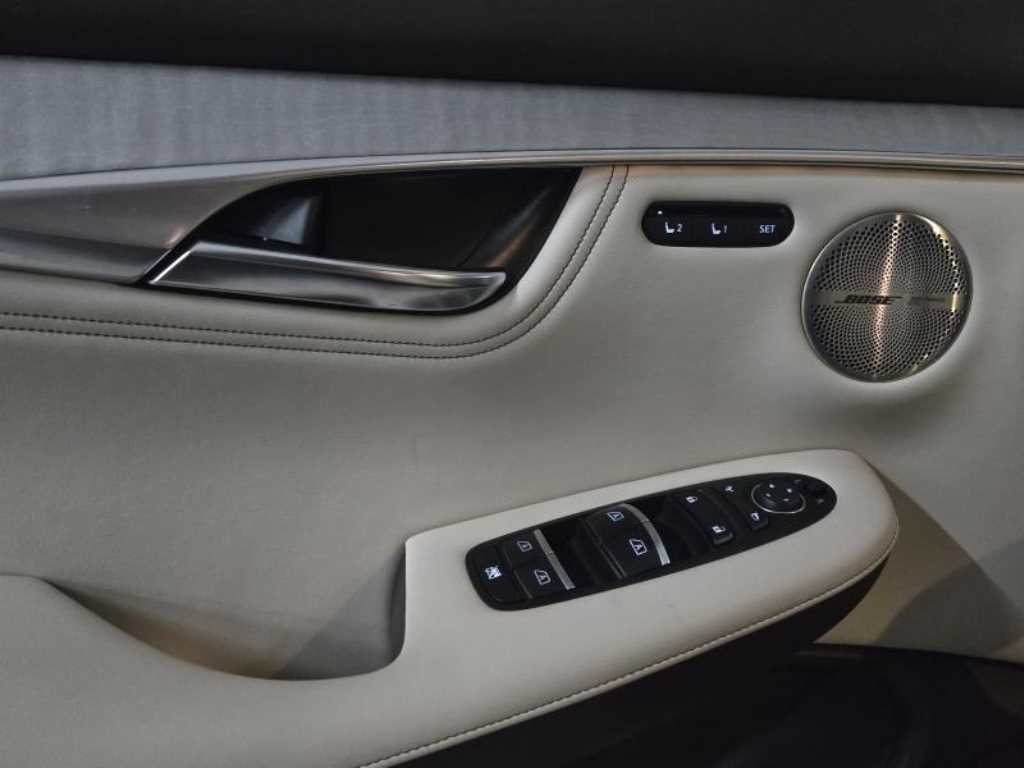 인피니티 QX QX50(P71A) 2.0 VC-T 센서리 AWD 이미지 6