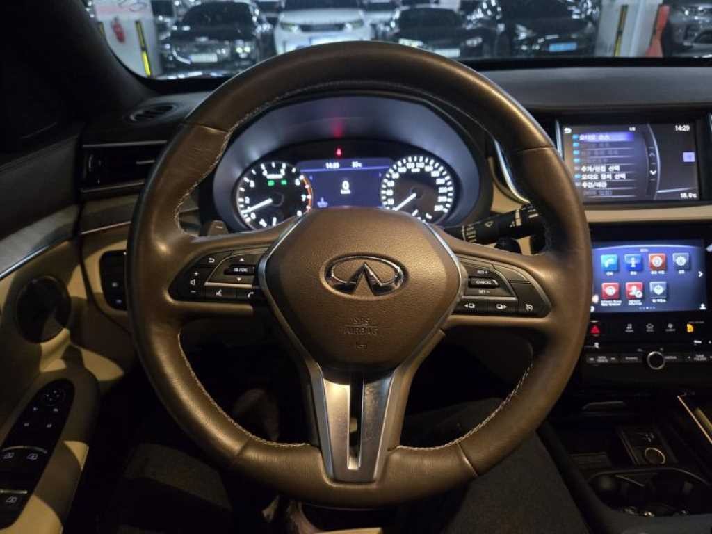 인피니티 QX QX50(P71A) 2.0 VC-T 센서리 AWD 이미지 8