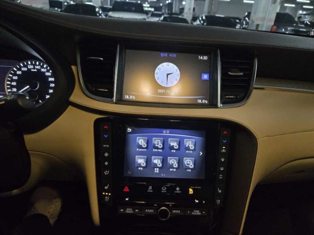 인피니티 QX QX50(P71A) 2.0 VC-T 센서리 AWD 이미지 9