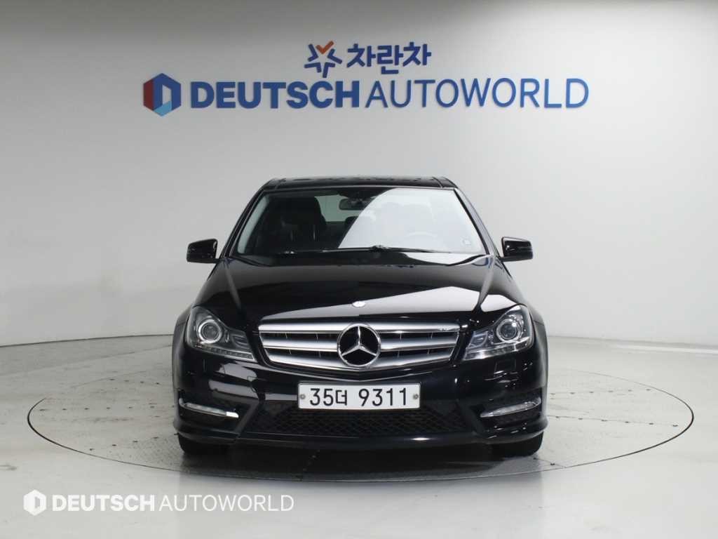 벤츠 C 클래스 C클래스 W204 C200 CGI 아방가르드 이미지 3