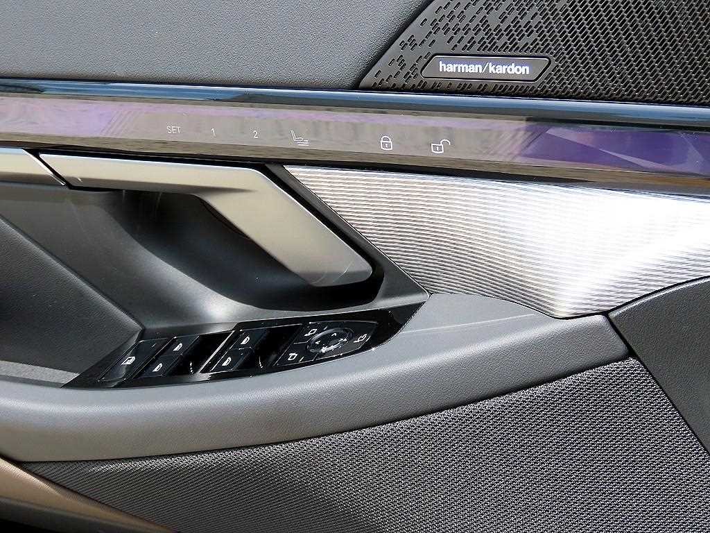 BMW 5시리즈 5시리즈 (G60) 520i M 스포츠 이미지 12