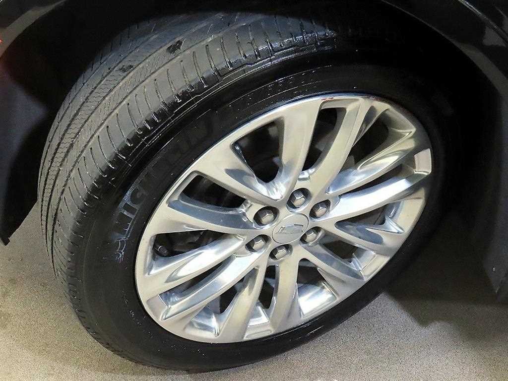 캐딜락 XT5 3.6 플래티넘 AWD 이미지 20