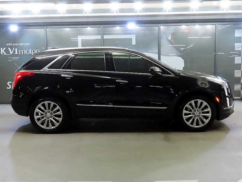 캐딜락 XT5 3.6 플래티넘 AWD 이미지 3