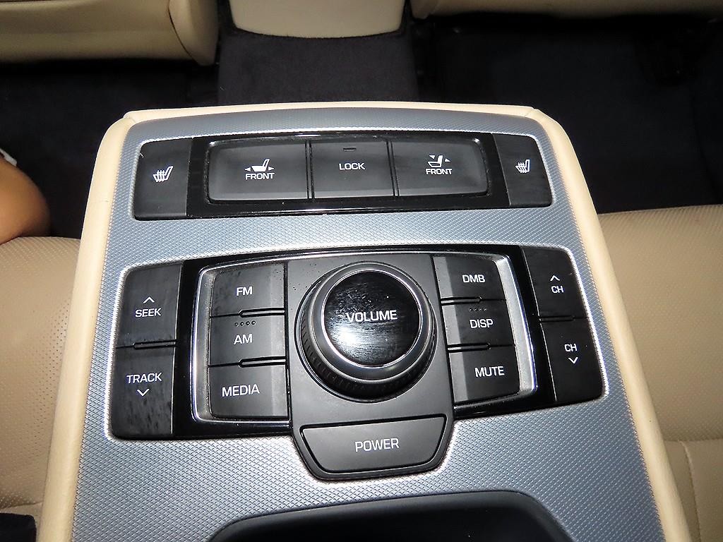 제네시스 G80 3.3 GDI AWD 럭셔리 이미지 15