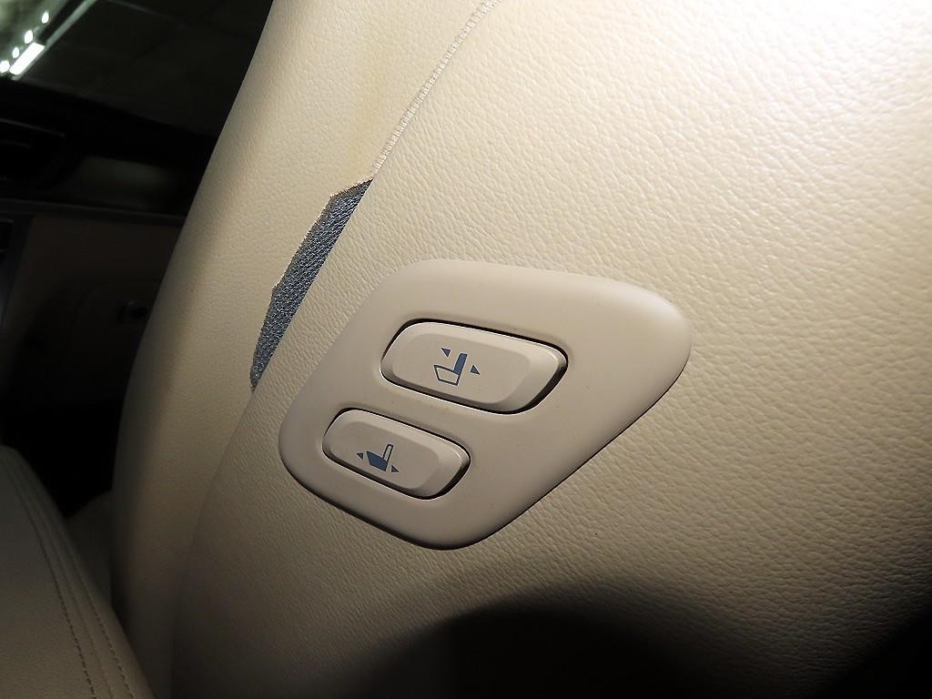 제네시스 G80 3.3 GDI AWD 럭셔리 이미지 16