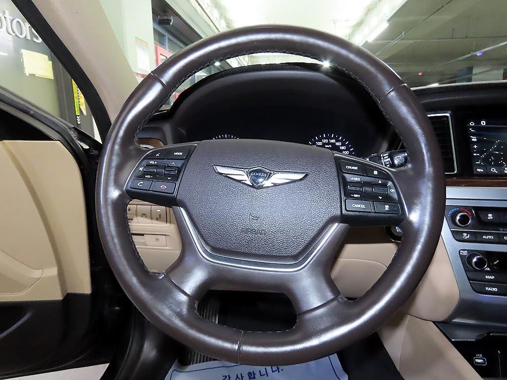 제네시스 G80 3.3 GDI AWD 럭셔리 이미지 8
