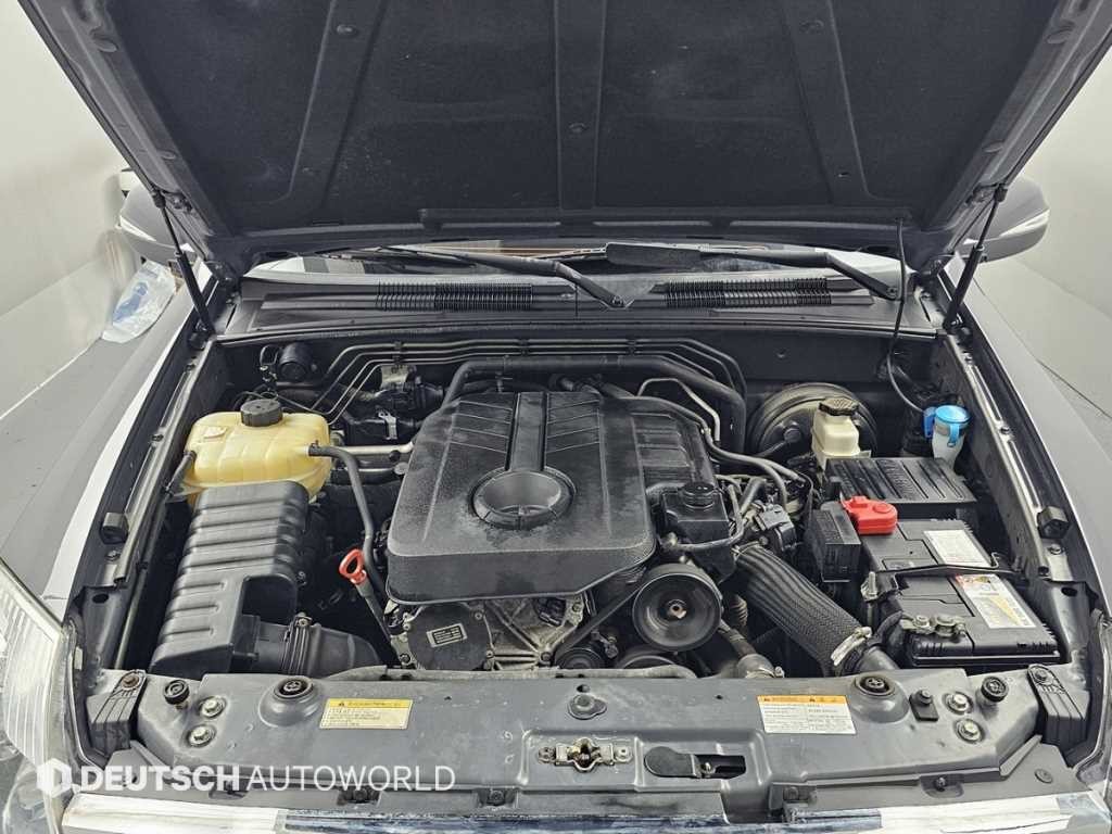 KG모빌리티(쌍용) 렉스턴 렉스턴W 2.0  4WD RX7 럭셔리 이미지 6
