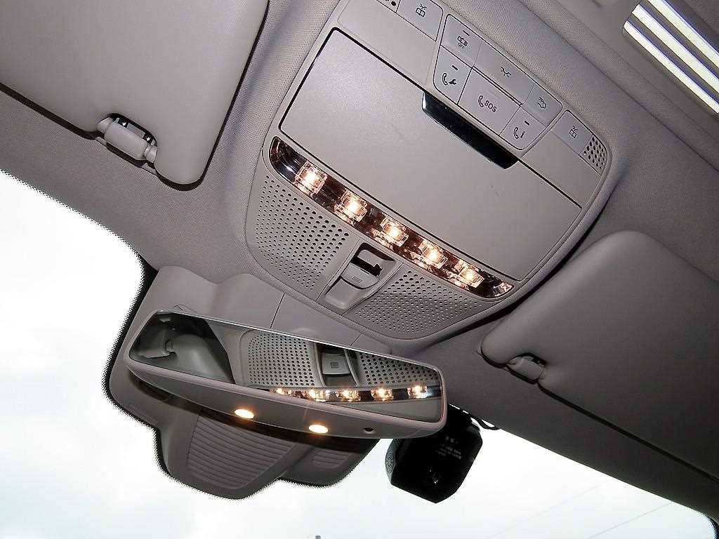 벤츠 E 클래스 E-클래스 W213 E220d 익스클루시브 이미지 15