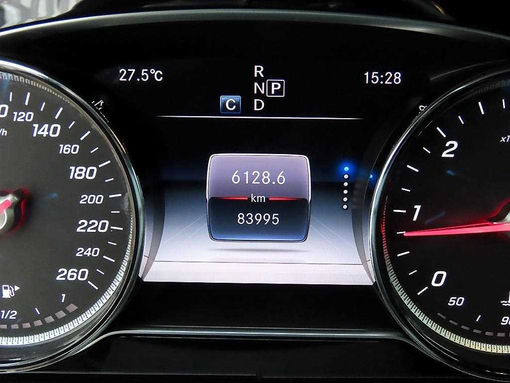 벤츠 E 클래스 E-클래스 W213 E220d 익스클루시브 이미지 9