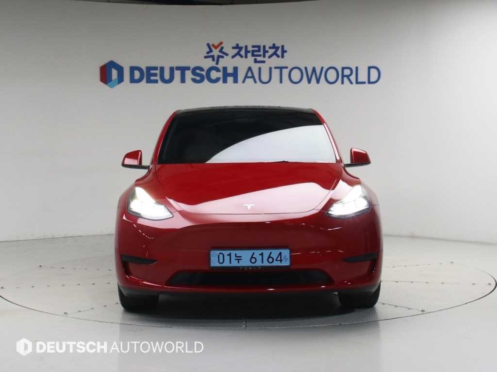 테슬라 모델 Y RWD 이미지 3