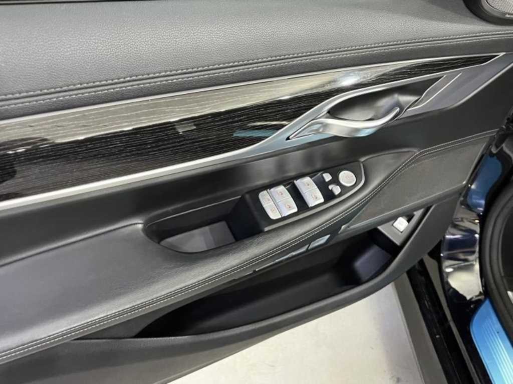 BMW 7시리즈 7시리즈 (G11) 740d xDrive M 스포츠 이미지 13