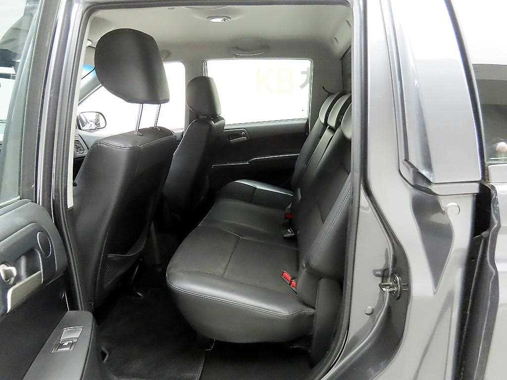 KG모빌리티(쌍용) 코란도 코란도스포츠 디젤 4WD CX7 패션 이미지 14