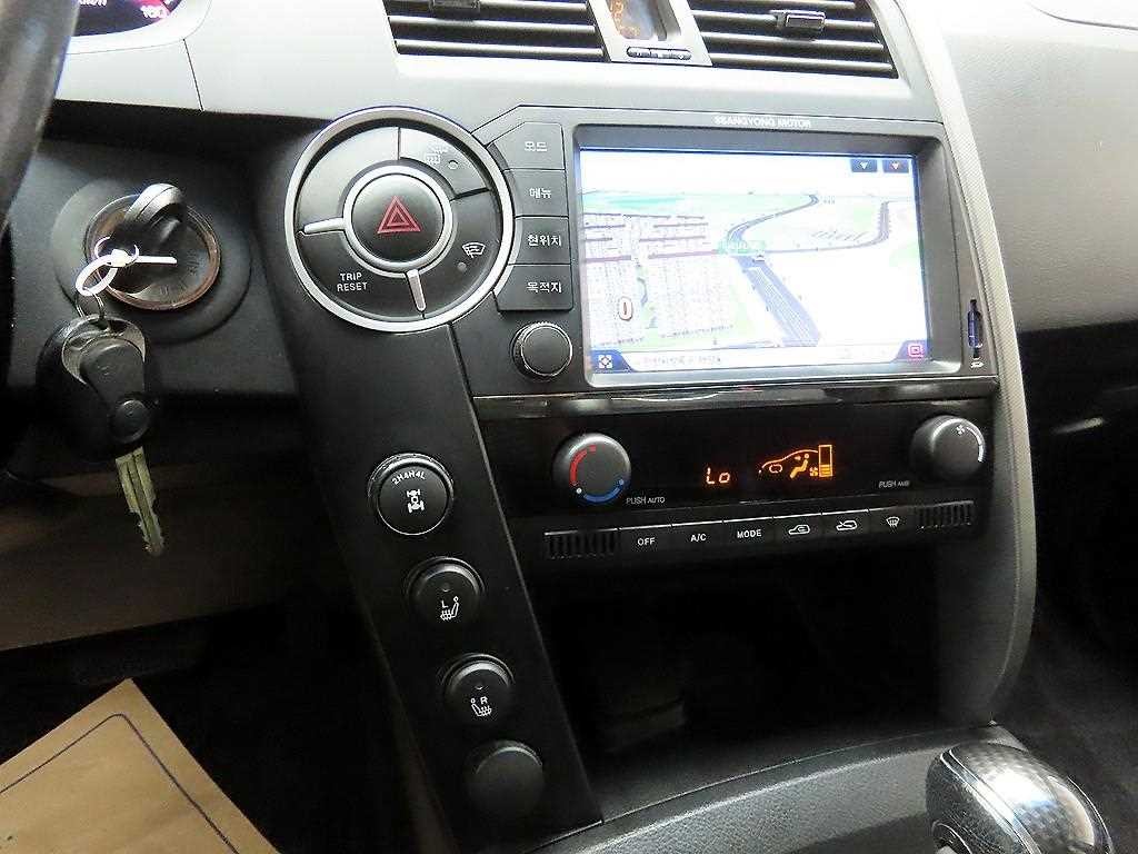 KG모빌리티(쌍용) 코란도 코란도스포츠 디젤 4WD CX7 패션 이미지 16