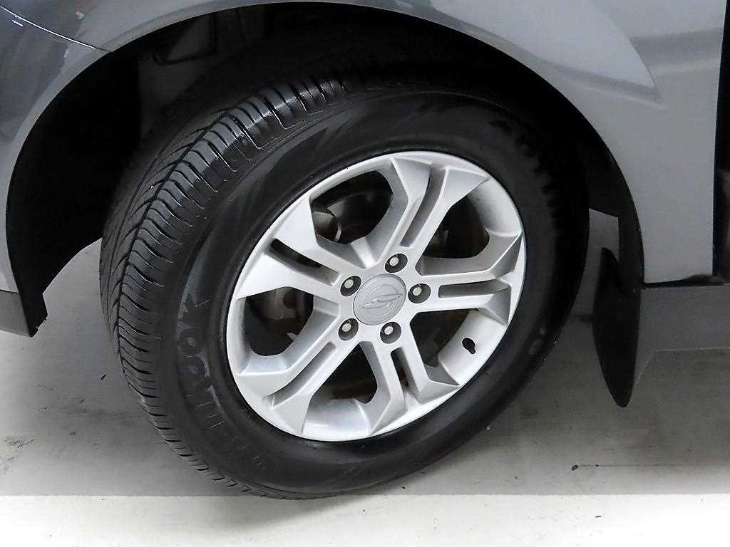 KG모빌리티(쌍용) 코란도 코란도스포츠 디젤 4WD CX7 패션 이미지 19