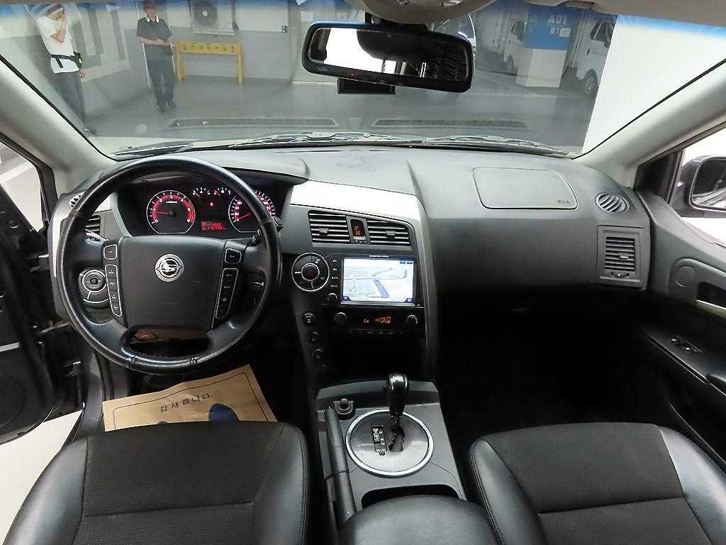 KG모빌리티(쌍용) 코란도 코란도스포츠 디젤 4WD CX7 패션 이미지 7