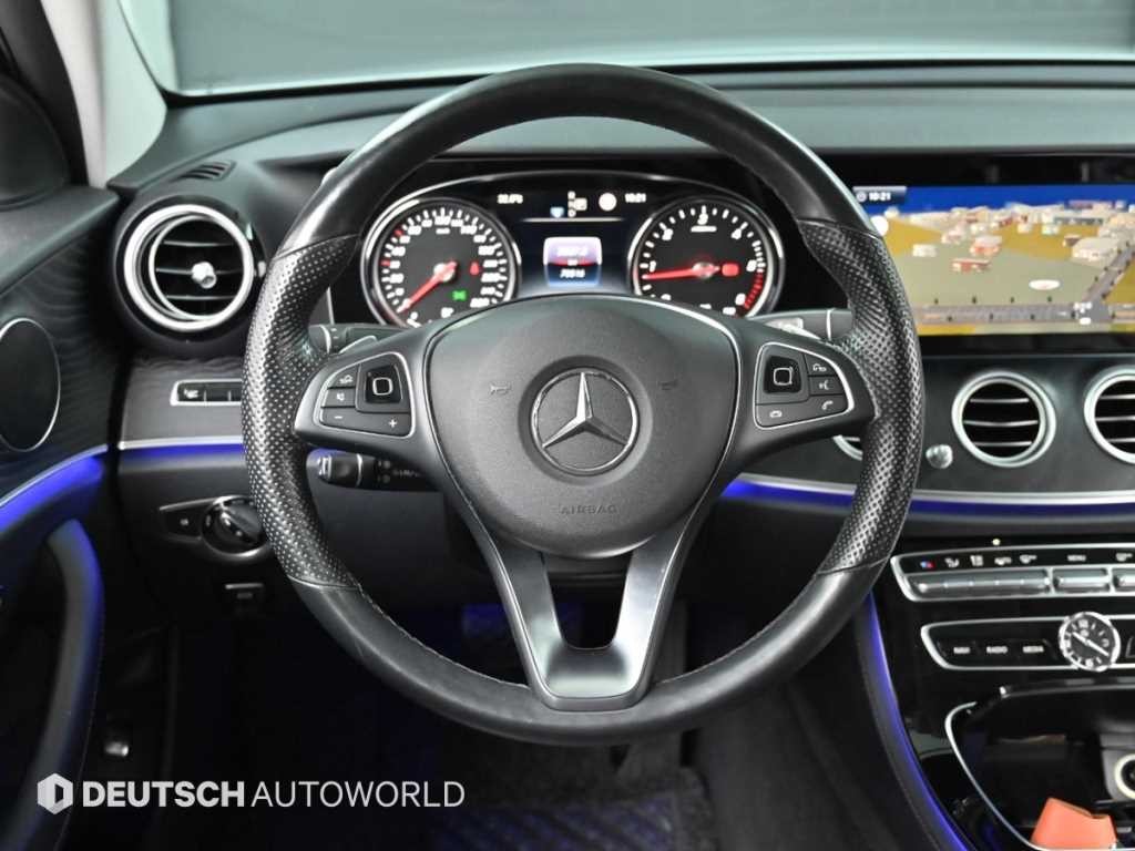 벤츠 E 클래스 E-클래스 W213 E220d 4MATIC 익스클루시브 이미지 13